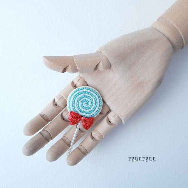 【本店11F】1/22 流流ryuuryuuと作るロリポップのブローチ