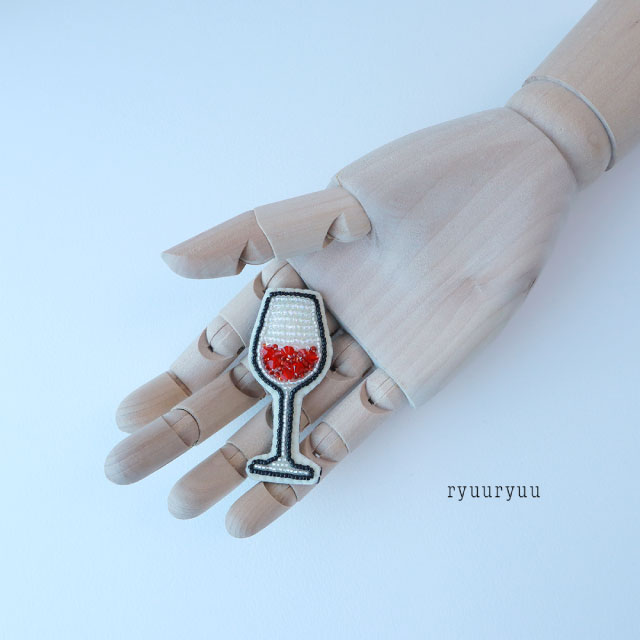 【本店11F】3/12 流流ryuuryuuと作るワイングラスのブローチ