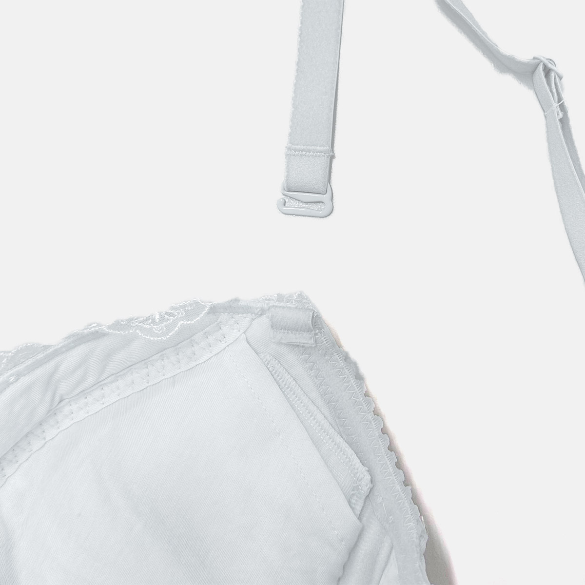 IBT397|アンテシュクレ intesucre narue×intesucre バストアップブラ ブラジャー単品 ふっくらデコルテメイク BCDEFカップ アンダー60/65/70/75cm