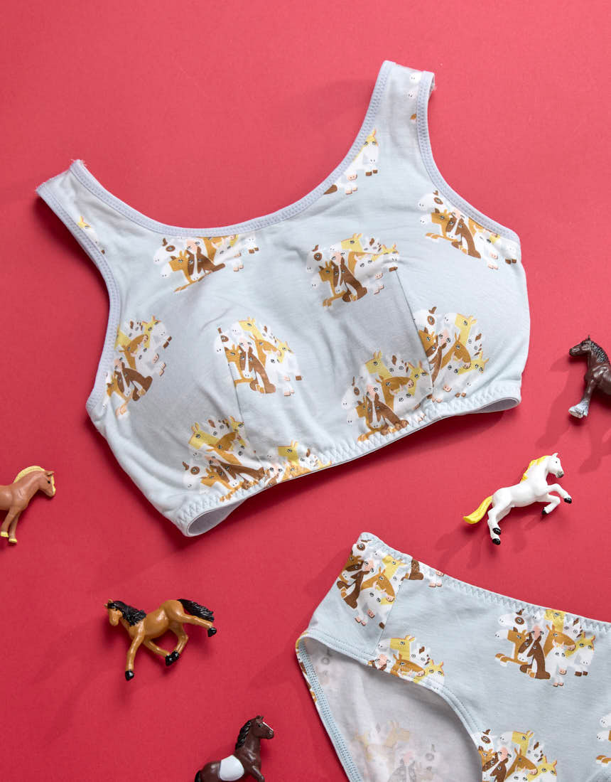 JB3956|ウンナナクール une nana cool 2026年お年賀「まるっとうまくいく」 ナイトアップブラ ノンワイヤーブラ M/L/LL