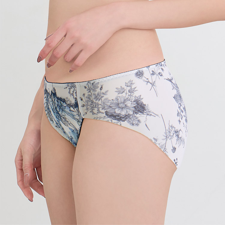 PXC105|ワコール スムージングブラ 着やせすっきりタイプ BXC405シリーズ スタンダードショーツ はきこみ丈 あさめ ローライズ M/L/LL