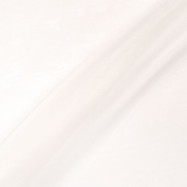 329.オフ白