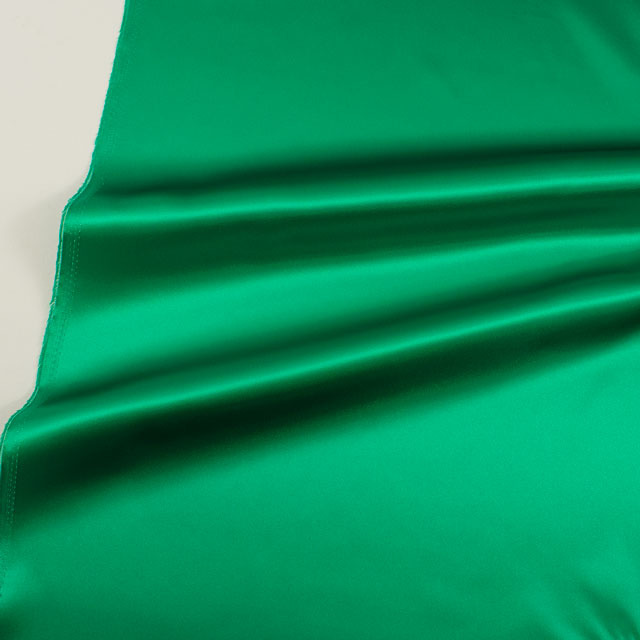 生地 スプランドゥールサテン(203991) 88.グリーン 10Ae07_