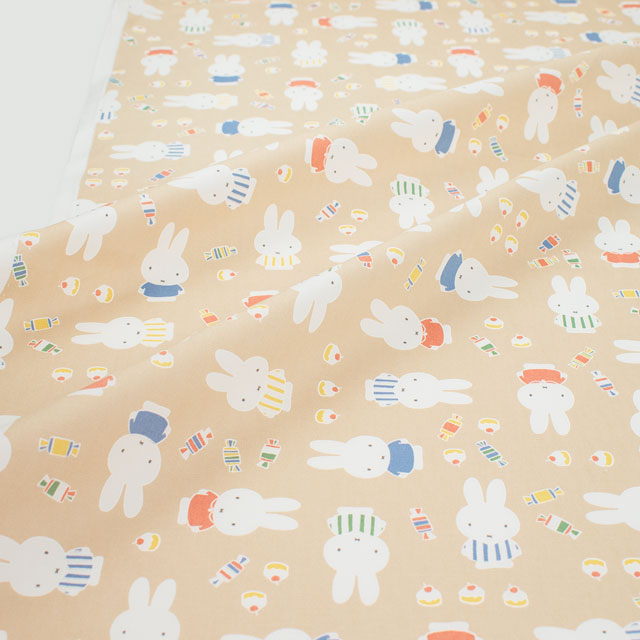 生地 ミッフィー カップケーキ柄/オックス(G-2023) 1C.ベージュ 99Zz99_