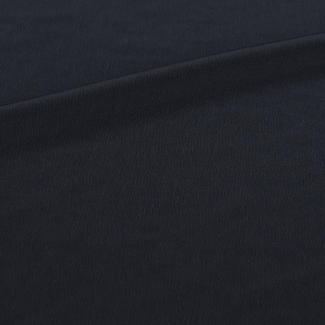 20.黒