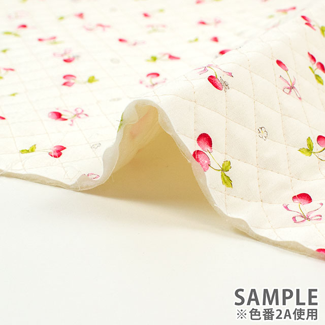 生地 キッズランド さくらんぼ&リボン/キルティング(AQ25001) 2A.オフ 09Ae99_