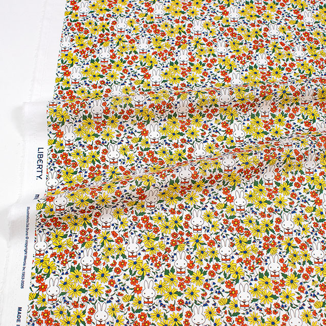 生地 LIBERTY FABRICS リバティ・ファブリックス タナローン The Miffy Picture Book Collection by Liberty Prairie Day プレーリー・デイ(DC35973) 26AT.オフ 09Ac04j