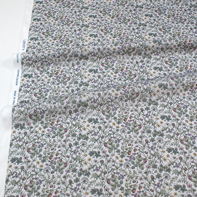生地 LIBERTY FABRICS リバティ・ファブリックス タナローン 2026SS Ceramic Bloom Antique Garden アンティーク・ガーデン(26-363J75916) 26AU.グレー 09Ac04j