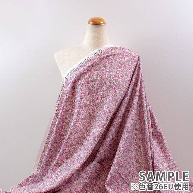生地 LIBERTY FABRICS リバティ・ファブリックス タナローン 2026AW DESIGN. NATURE. ART. Patsy & Lenny パッツィ・アンド・レニー(26-363J62002) 26DU.ネイビー 09Ac04j