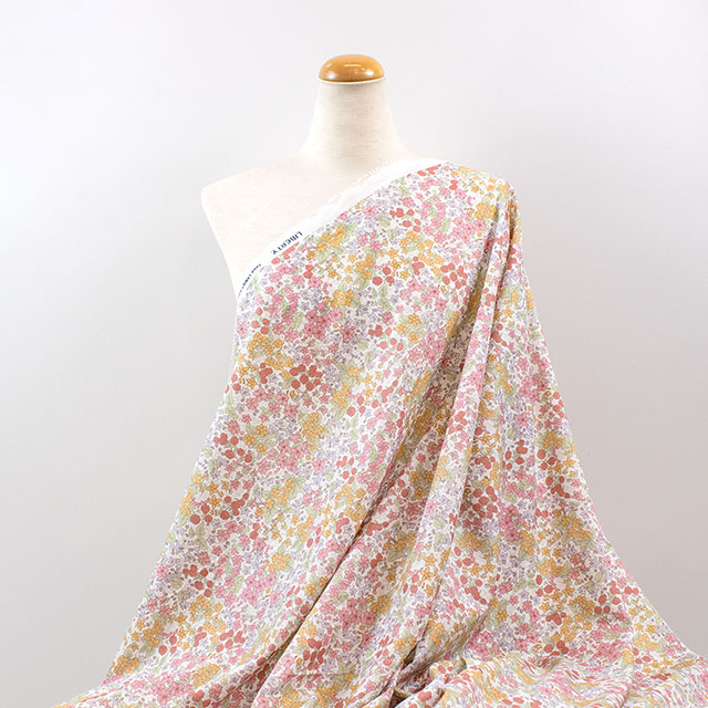 生地 LIBERTY FABRICS リバティ・ファブリックス タナローン 2026AW DESIGN. NATURE. ART. Berry Harvest ベリー・ハーベスト(26-363J62017) 26CU.オフ 09Ac04j
