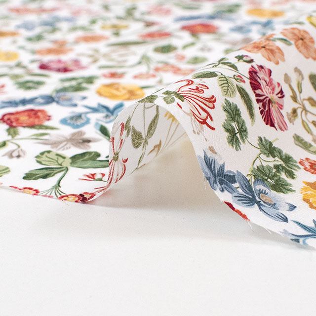 生地 LIBERTY FABRICS リバティ・ファブリックス タナローン 2026AW DESIGN. NATURE. ART. Shakespeare's Poem シェイクスピアズ・ポエム(DC35725) J26C.オフ 09Ac04j