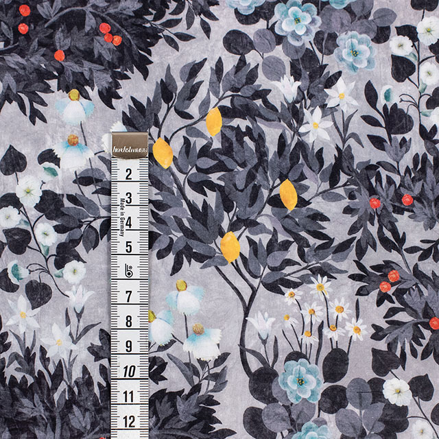 生地 LIBERTY FABRICS リバティ・ファブリックス タナローン 2026AW DESIGN. NATURE. ART. Garden Fresco ガーデン・フレスコ(DC35729) J26B.グレー 09Ac04j