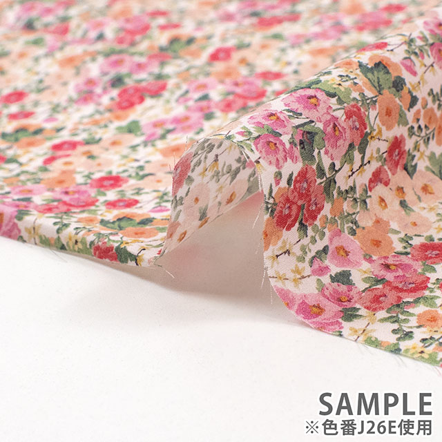 生地 LIBERTY FABRICS リバティ・ファブリックス タナローン 2026AW DESIGN. NATURE. ART. Gertrude's Flowers ガートルーズ・フラワーズ(DC35735) J26D.ペールブルー 09Ac04j