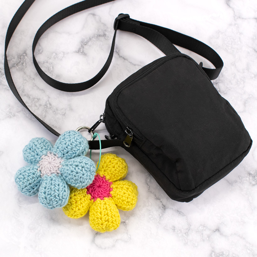 レシピNo.OKH-0074 大きなお花のチャーム（FR25-11）